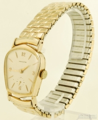 Hamilton 22J adj. grade 770 wrist watch, impressive YGF asymmetrical "Valiant" model Hamilton case