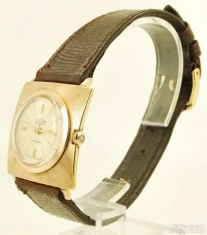 Vulcain 17J wrist watch, distinctive YBM & SS thin-model square case, sunburst engraved design