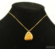 YGF & tiger's eye quartz pendant with a leaf-themed cap and matching YGF necklace