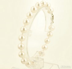 Vintage 8.5" glass pearl bracelet, 20 8mm glass pearls with a lustrous white finish